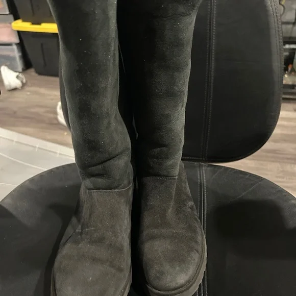 UGG Black Suede Boots size 8 - Picture 6 of 8